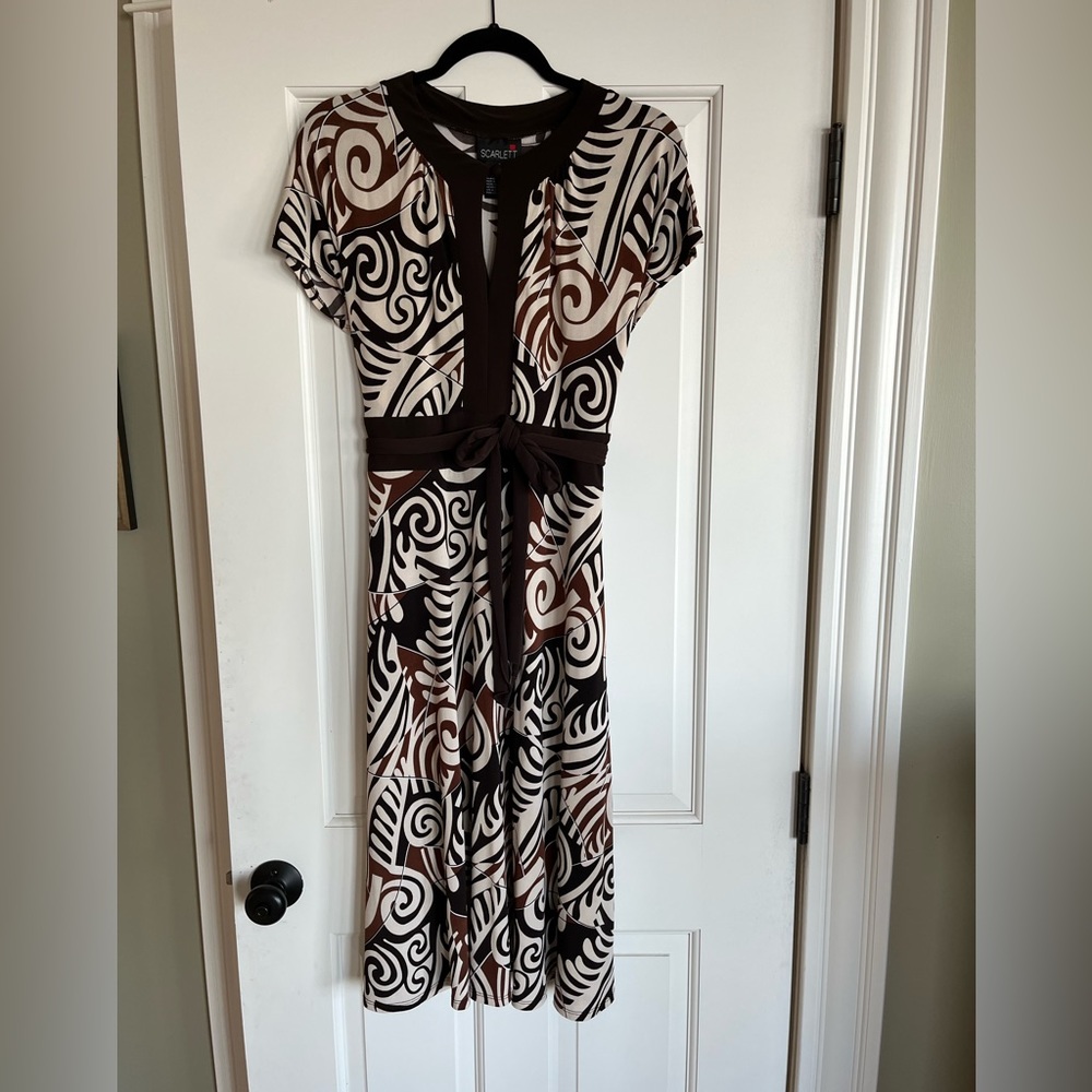 Scarlett brown and cream dress
